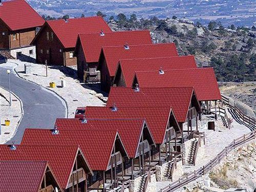 Luna Da Montanha - Serra Da Estrela Aldeamento Turístico 3*